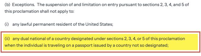 Ausschnitt aus der US-Proklamation 10998, Abschnitt 6(b)(ii): Ausnahme für Doppelstaater, die auf einem Pass eines nicht gelisteten Landes reisen